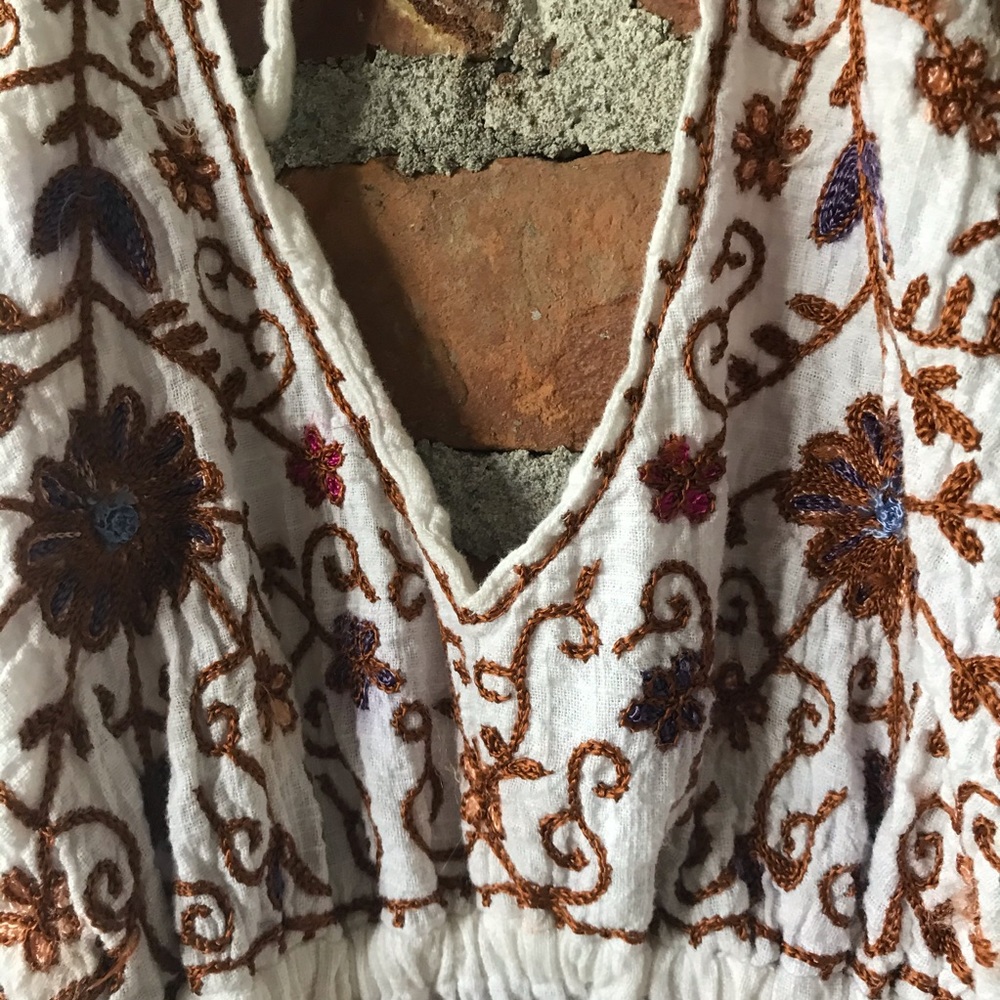 Vintage Embroidered Linen Halter